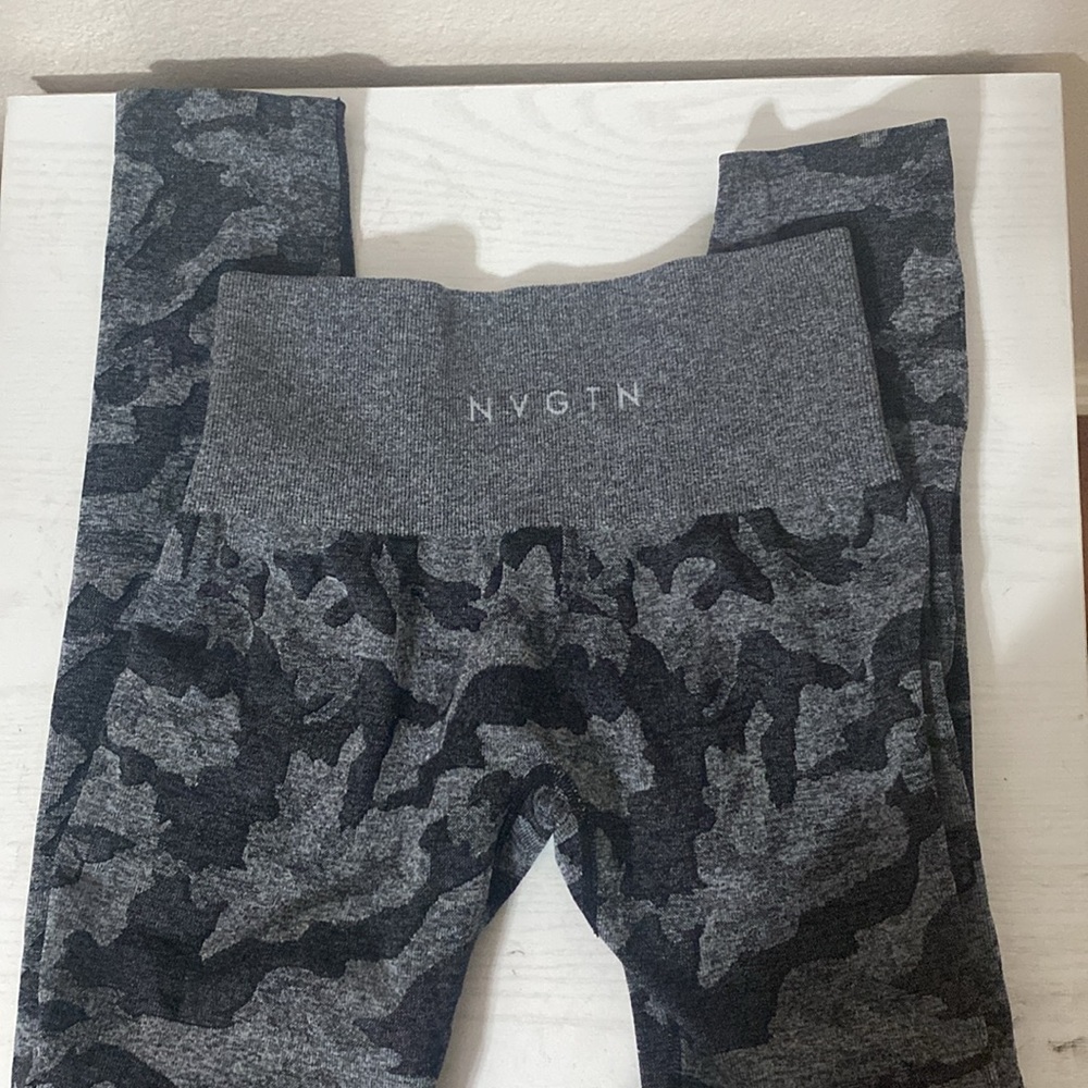 NVGTN Leggings -XS CAMO